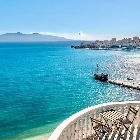 酒店 Monte Carlo - Rooftop Pool Sarandë